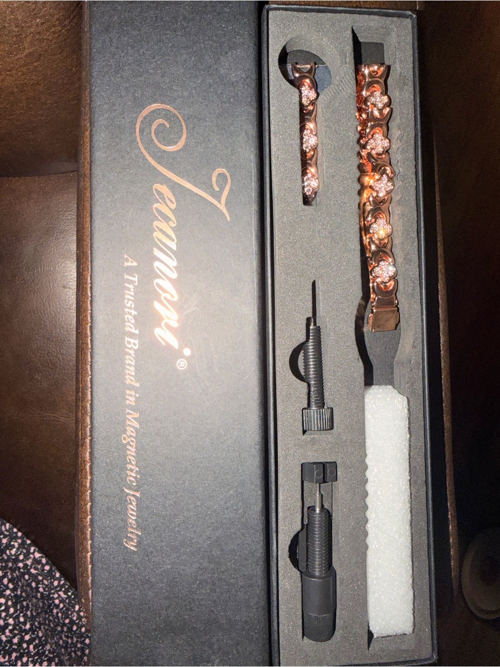 Saiprus rose gold-plated pure copper magnet-powered bracelet